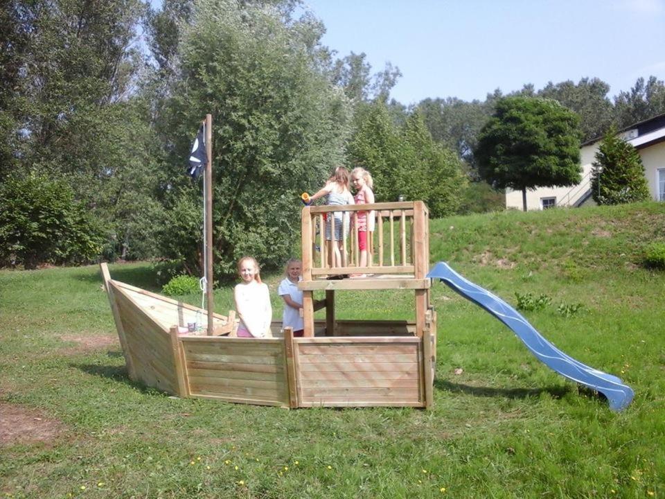 Ferienpark Aparthotel Seeland Schadeleben Εξωτερικό φωτογραφία